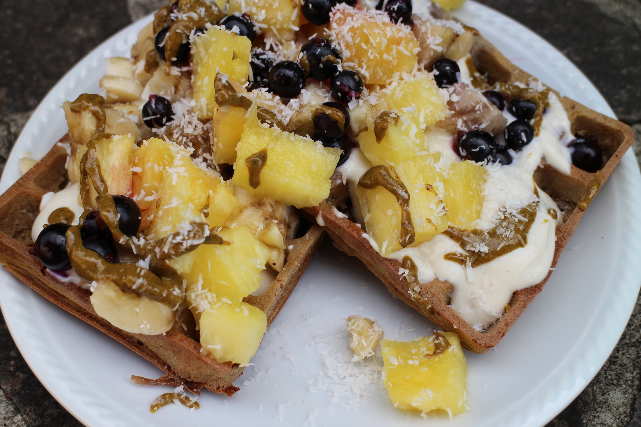 ALMOND PINEAPPLE WAFFLE