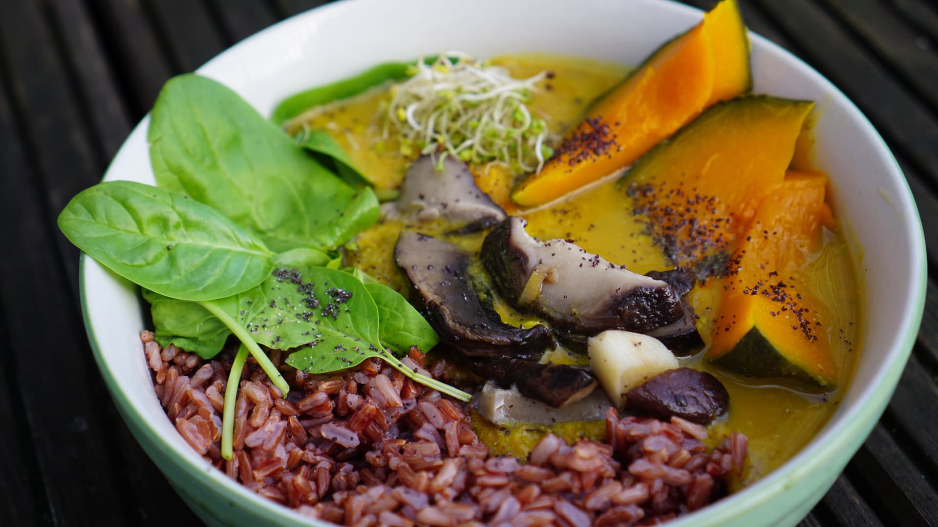 RED THAI CURRY PUMPKIN BOWL - Image